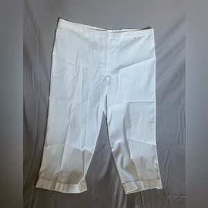 Women's Plus 22 Capris